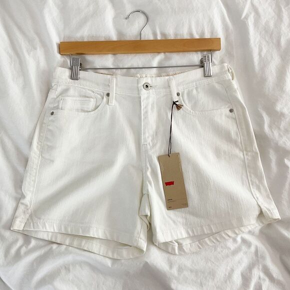 Levi's Pants - Levi’s NWT new white mid rise denim jean shorts women’s 6